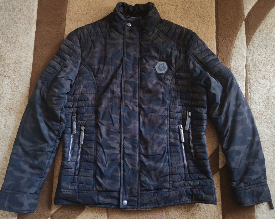 Geaca Philipp Plein marimea M,model army