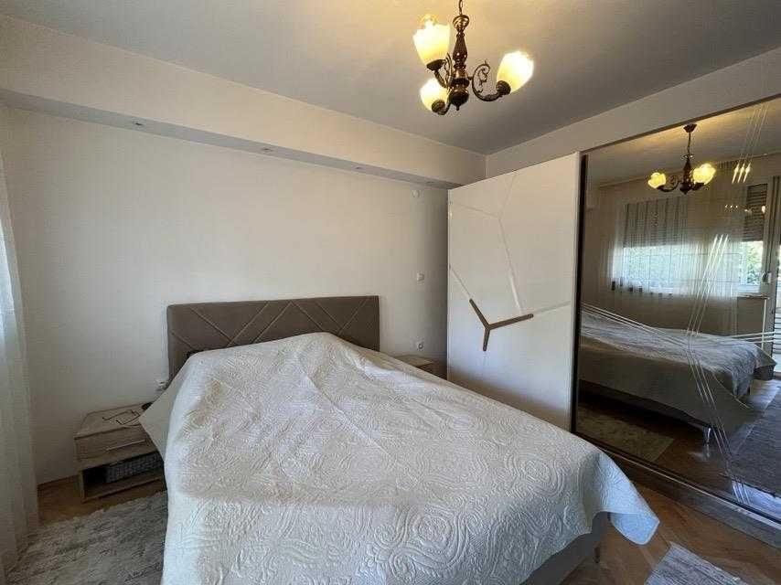 Дава се под наем Тристаен апартамент в Пловдив, Гагарин - 83 кв.м за 413.1 € - Снимка #3