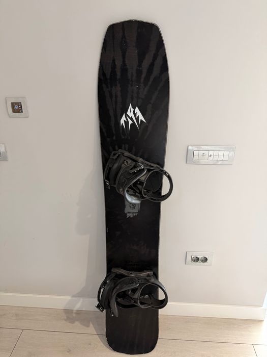 Placa JONES Ultra Mind Expander 158 cu legaturi Nidecker incluse