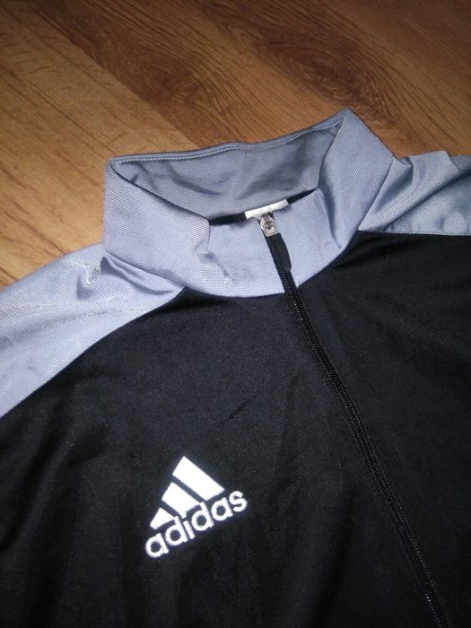 Bluza de trening Adidas mărimea XL
