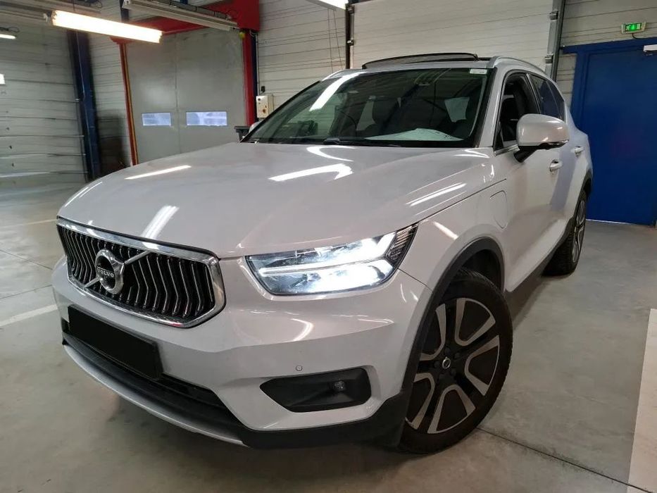 Volvo XC 40 XC40 T5 | 262 CP | Plug-in Hybrid | Inscription | Garantie | Finantare