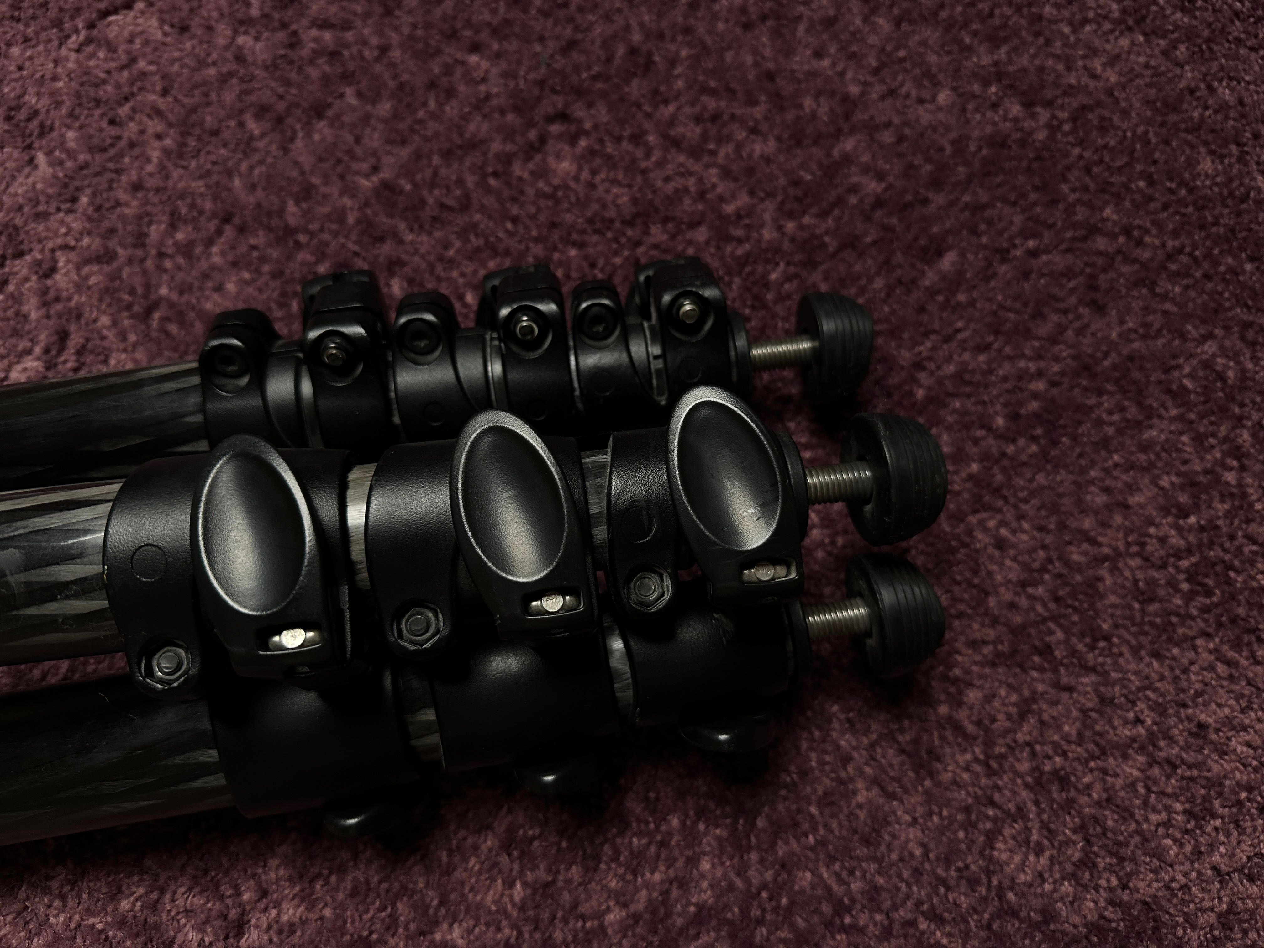 Manfrotto 536 Carbon Fiber Tripod + MVH500AH Fluid Head