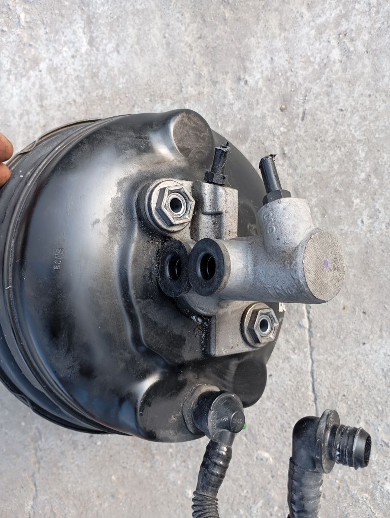Серво усилвател Audi A4 B6 2.5 TDI 180