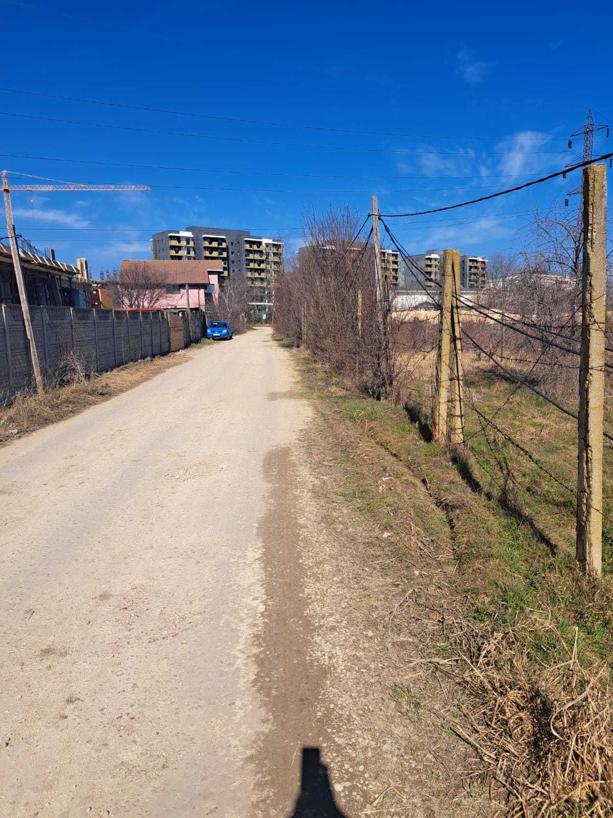Teren in Lazu linga strada Ciresilor.