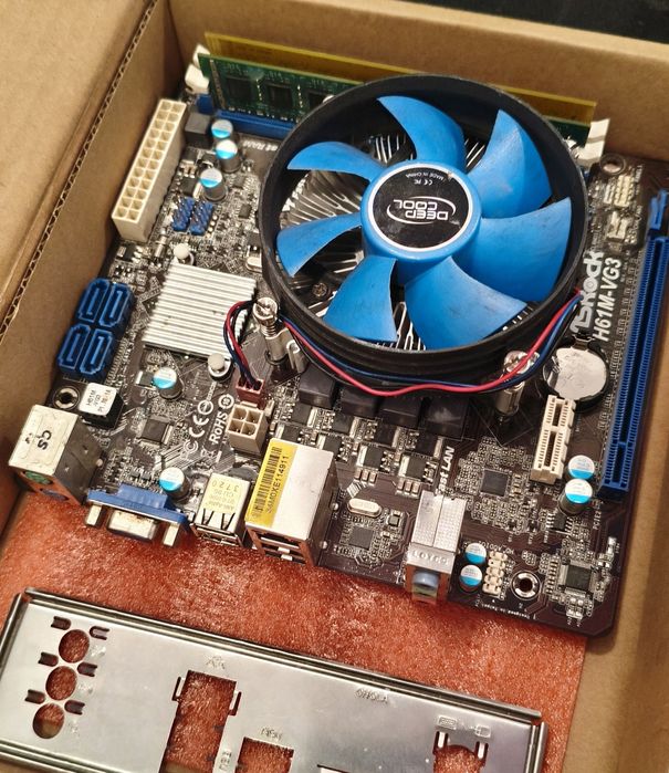 Материнская плата на компьютер 1155 Core i5 с ОЗУ