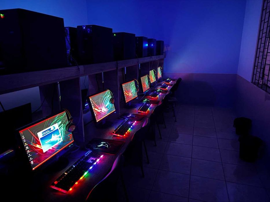 Дача учун копютерла мебеле билан