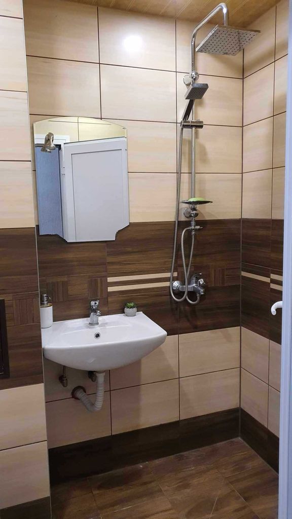 Дава се под наем Двустаен апартамент в Търговище, Запад 2 - 65 кв.м за 255 € - Снимка #11