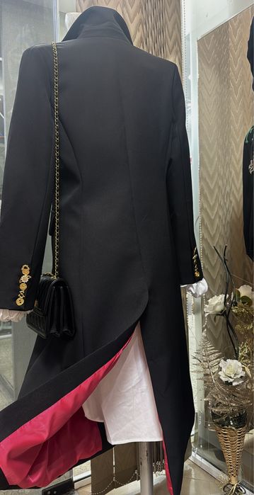 Schiaparelli луксозен тренч ,пончо /палто