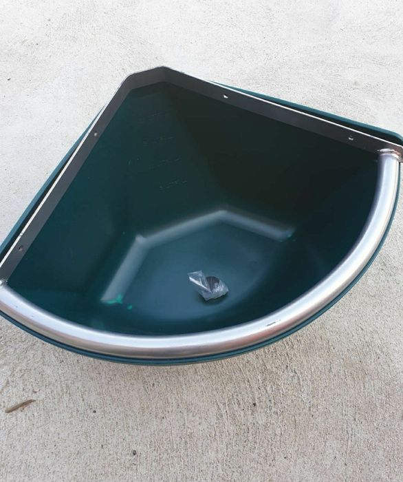 Hranitoare de colț pentru animale,20l