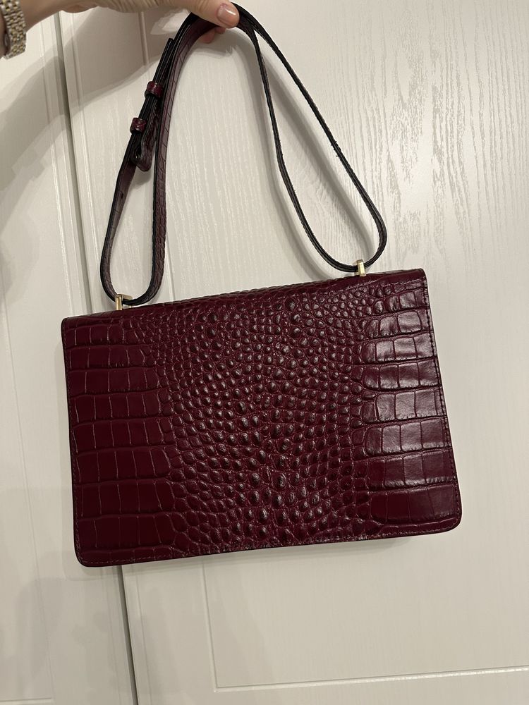 Geanta MUSETTE, croco BORDO, impecabila