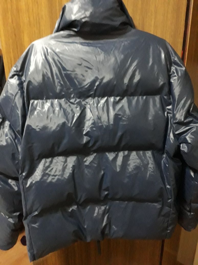 Продам Rains  утепленная женская куртка