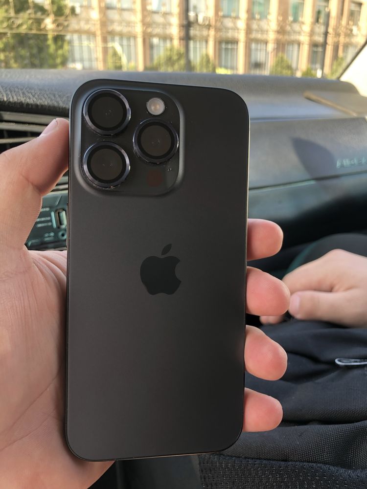 iPhone15pro с гарантией