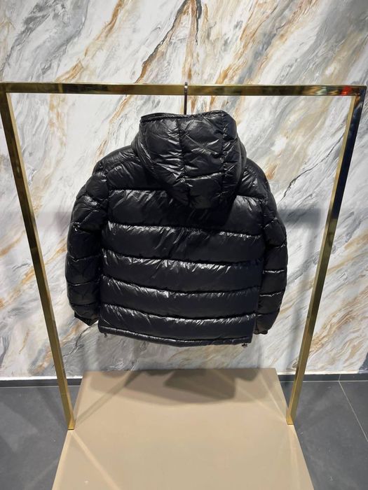 Geaca M.O.N.C.L.E.R maya