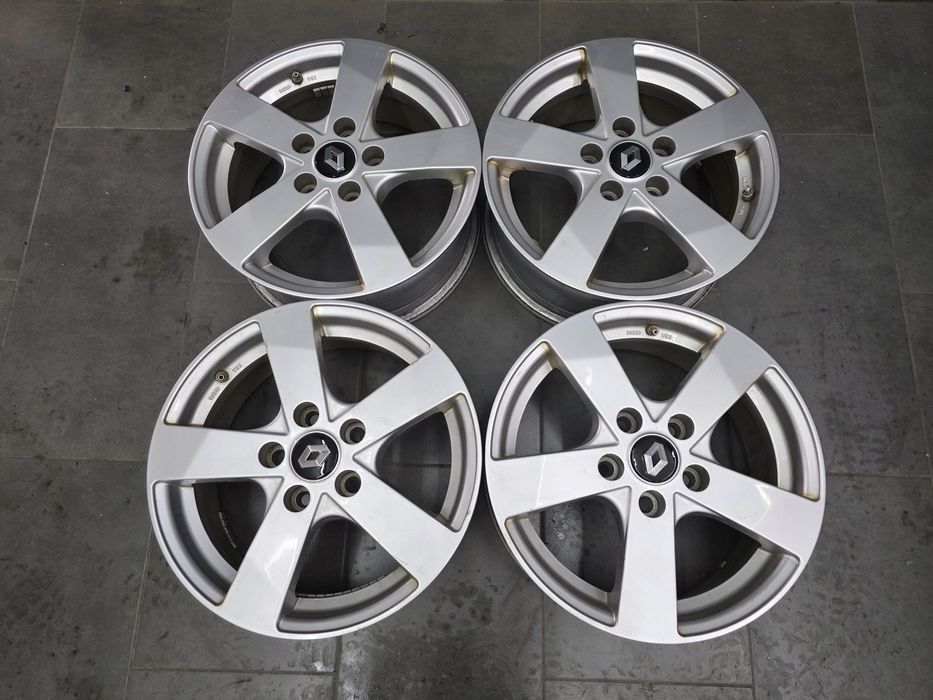 Джанти 16 - Renault