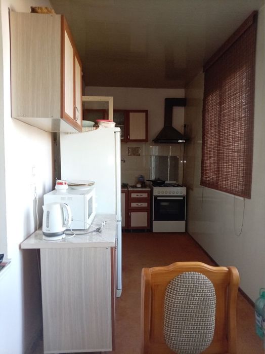 Uy ijarag beriladi. Sergeli 4 dan arentr yarmarka bozor