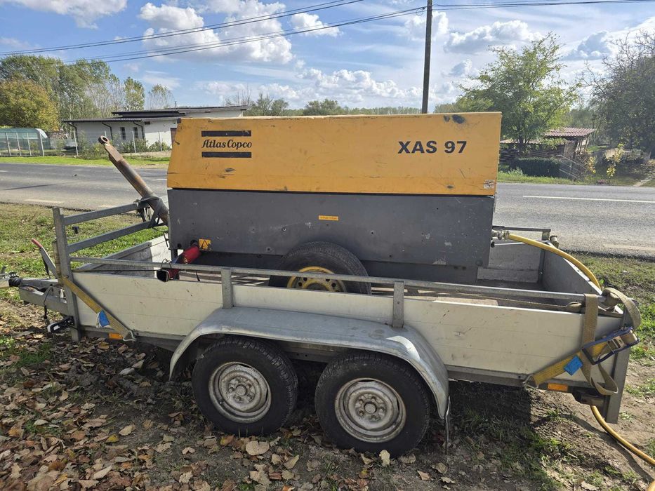 Inchiriez / inchiriere motocompresor aer 5 mc Atlas Copco XAS 97