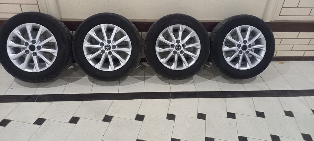 Шины диски 16 камри