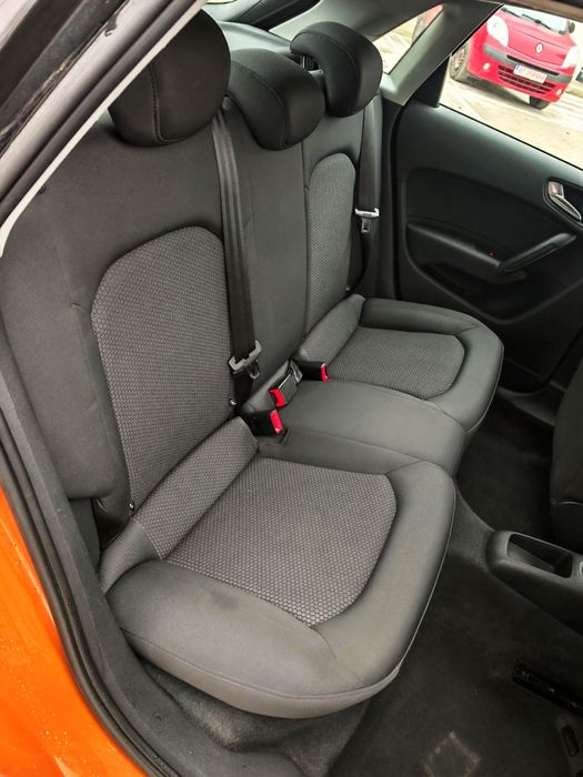 Audi A1 - Automata - 1.6 TDI - Xenon - Navi - LED - An 2013 - GARANTIE