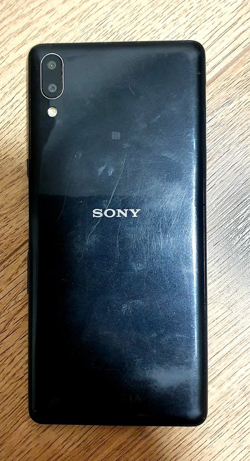 Telefon Sony Xperia L3 pentru piese