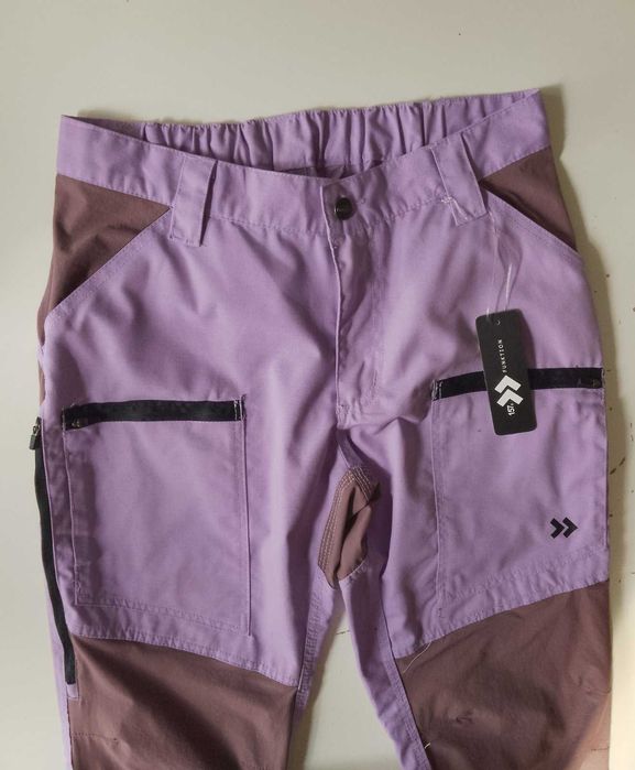 Нови Дамски туристически панталони