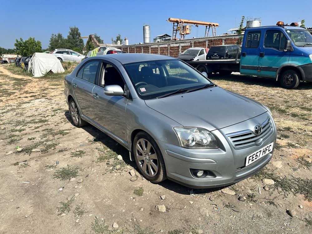 На Части Тойота Авенсис Facelift 2.0 d-4d 126коня 2008г