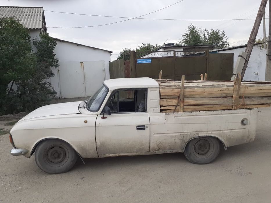 Москвич пирожковоз в хорошем техническом состоянии с новой резиной