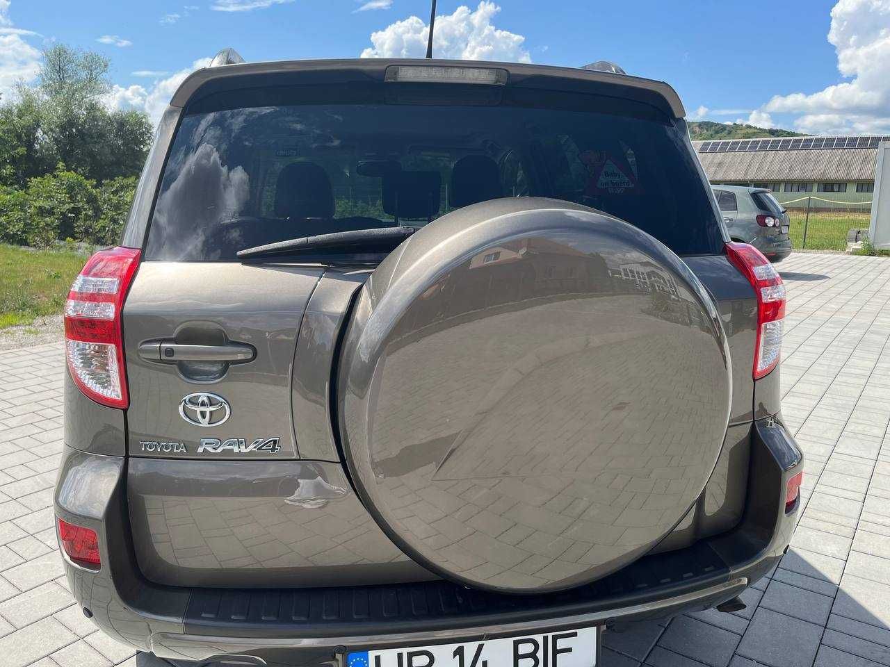 Toyota RAV 4 Primul Proprietar