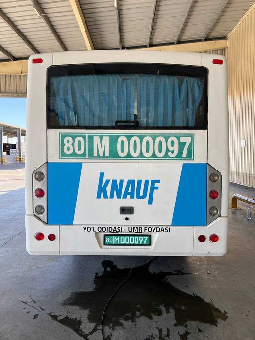 Автобус Isuzu HD50 сотилади