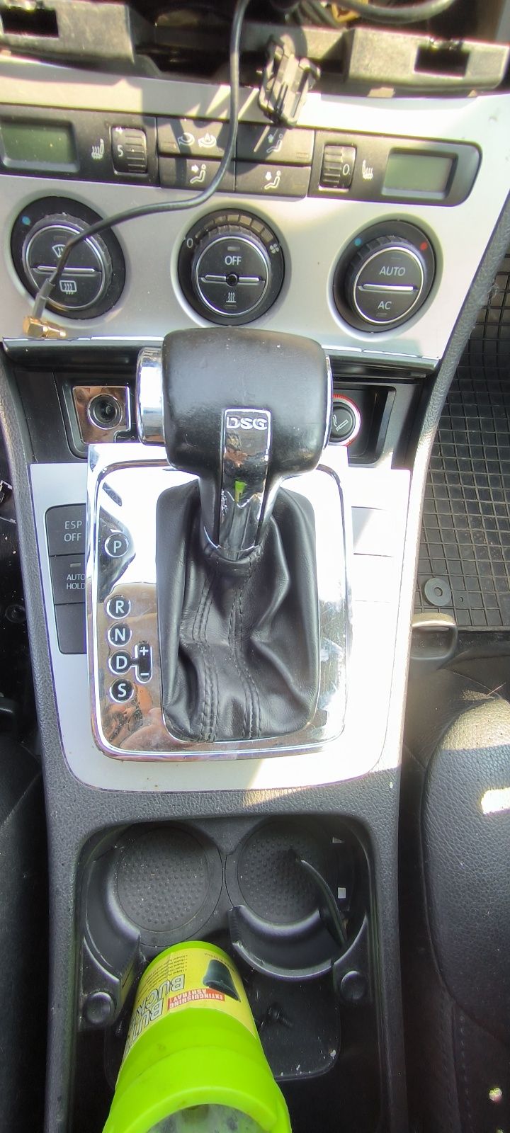 Продавам скоростен лост и селектор DSG VW Passat b6 2.0 tdi 140кс