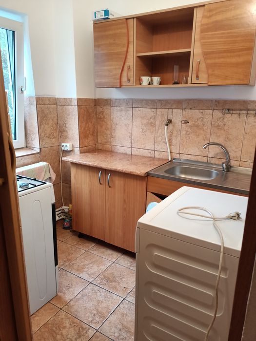 Inchiriez garsoniera confort 1