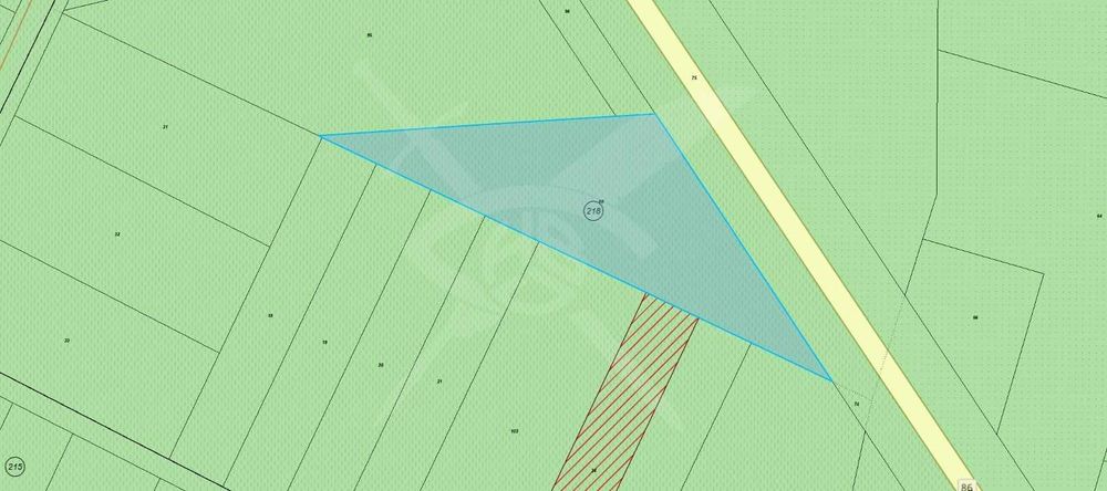 Парцел в Прослав 93721