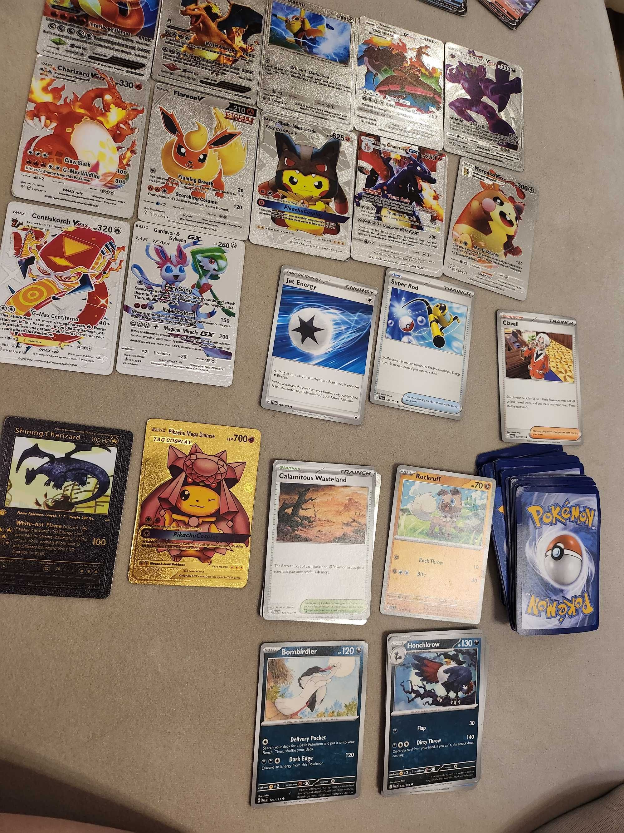 Vand colectie pokemon cards