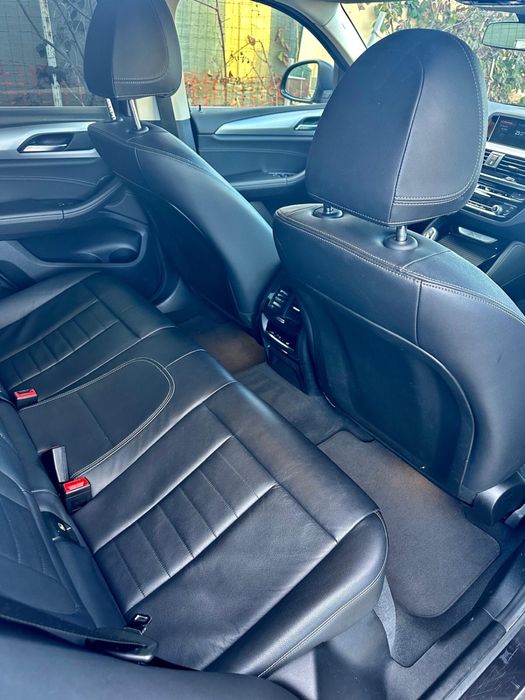 Proprietar Bmw X4 2.0d 190cp euro 6 xdrive 4x4 An:01/2019 cu 98.000 km