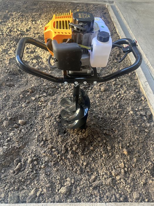 Motobur Daraht ekish uchun Arenda Мотобур benzinli er kavlsh un mahsus