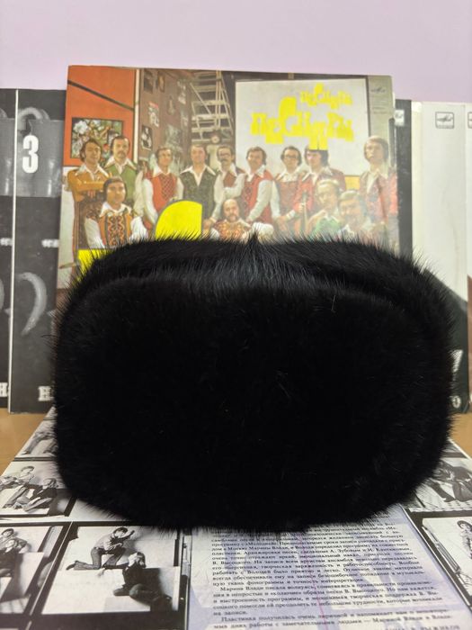 Мужская норковая шапка черная