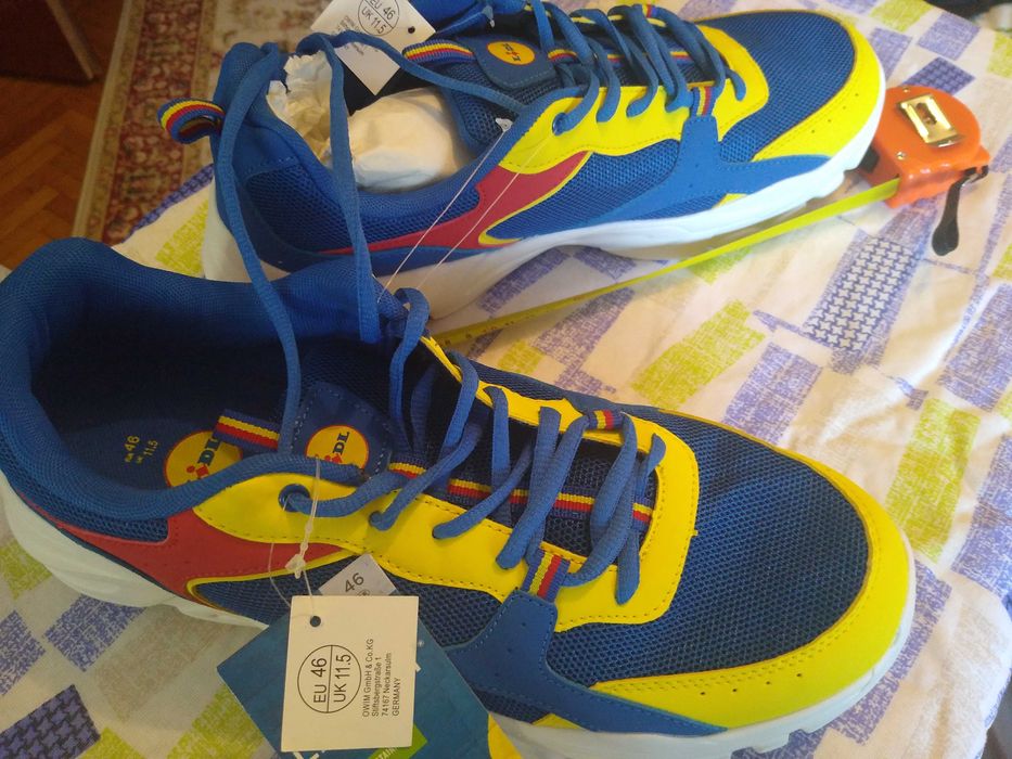 Adidasi bărbați, superbi mărimea 46