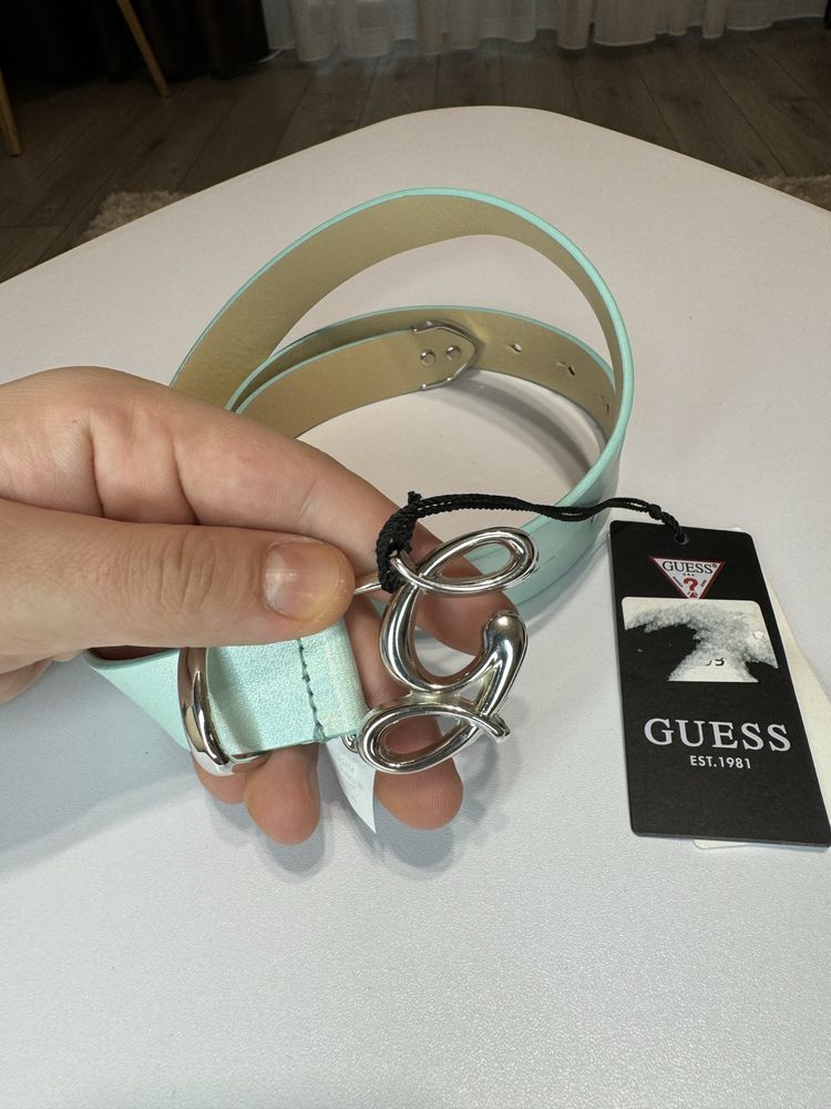 Curea Guess noua