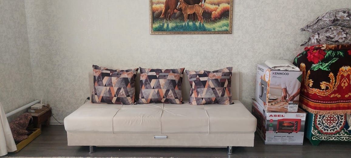 Продам почти новый