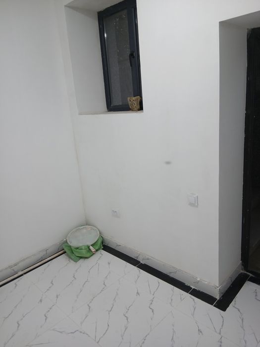 Padval ijaraga beriladi qulay locatsiyada joylashgan