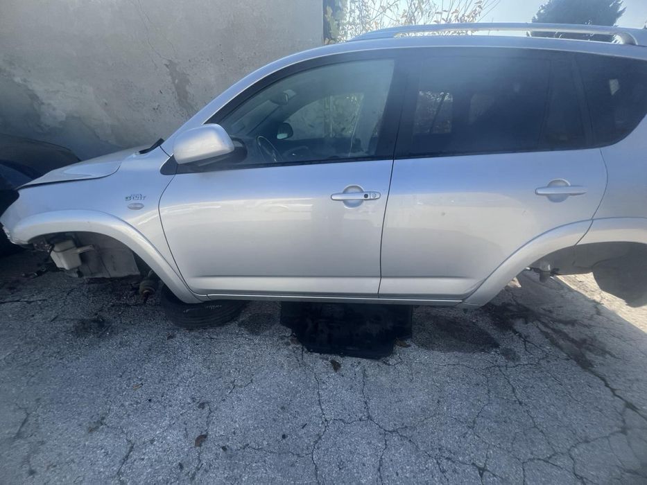 Предна и задна Врата за Тойота Рав4 Toyota Rav4 сиви врати 2008год