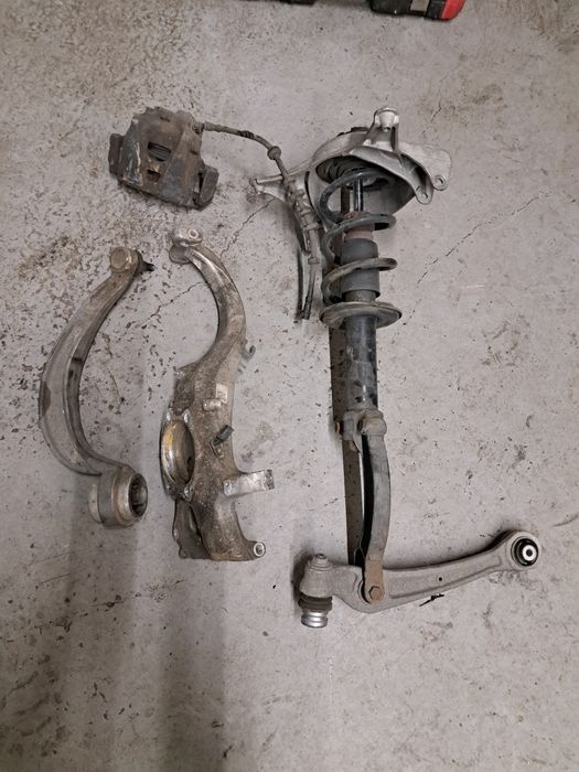 Fuzeta,telescop,brat,flanșa,etrier,audi a4 b8,a5,q5,a7