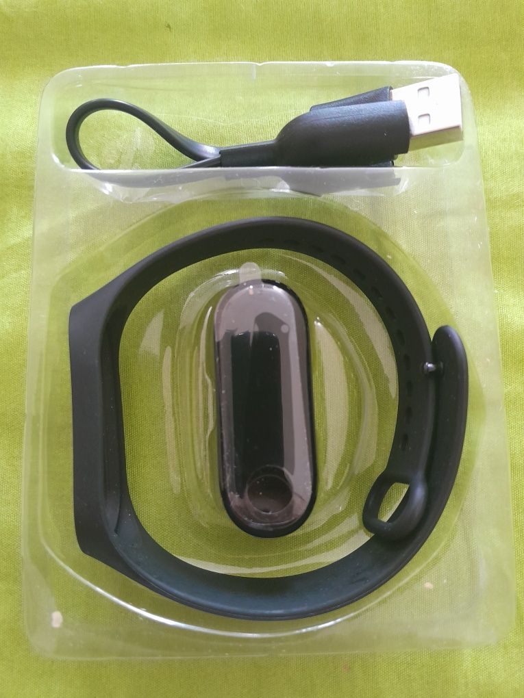 Спортна bluetooth смарт гривна