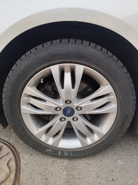 Комплект дисков R17 на Форд, с зимней резиной