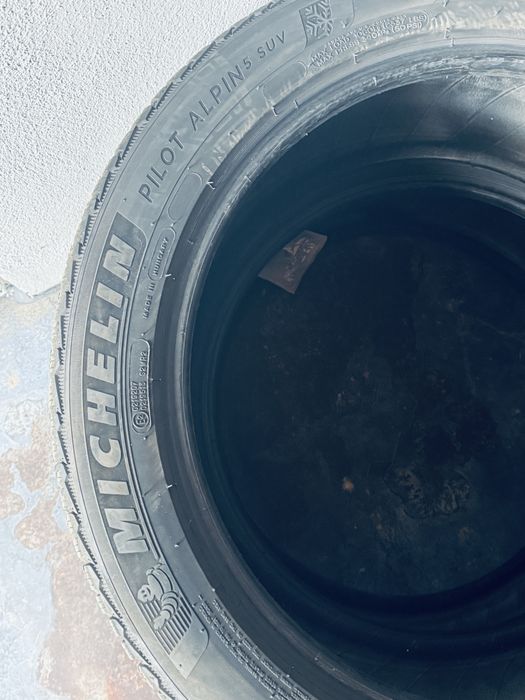 Anvelope iarna Michellin pilot alpin 5 suv 275 45 r21