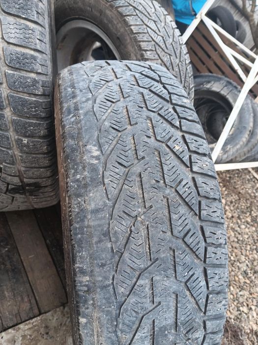 Jante aluminiu Ford plus cauciucuri iarnă 225/55 R17