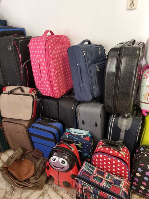 de vinzare trolere mici si mari nu raspund la mesaje.l