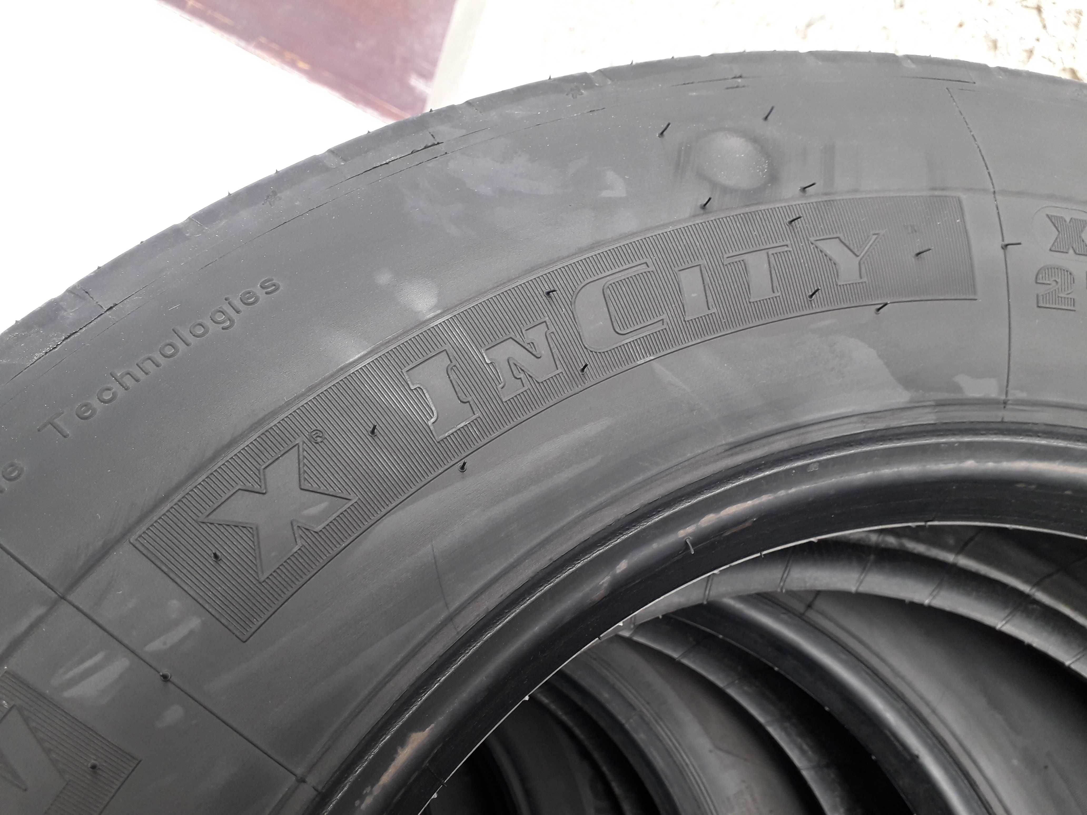 1 тежкотоварна гума R22.5 275/70 Michelin X InCity XZU 148/145J M+S