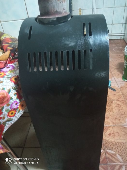 Soba semineu pe lemne