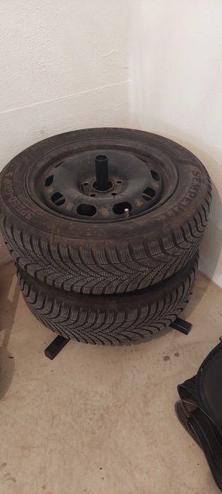2 бр. Зимни гуми SEMPERIТ 185/60/15, DOT 2223, с джанти - за VAG