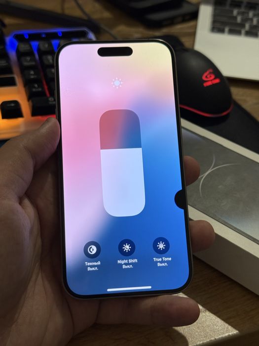 Iphone 15 pro ideall 515$